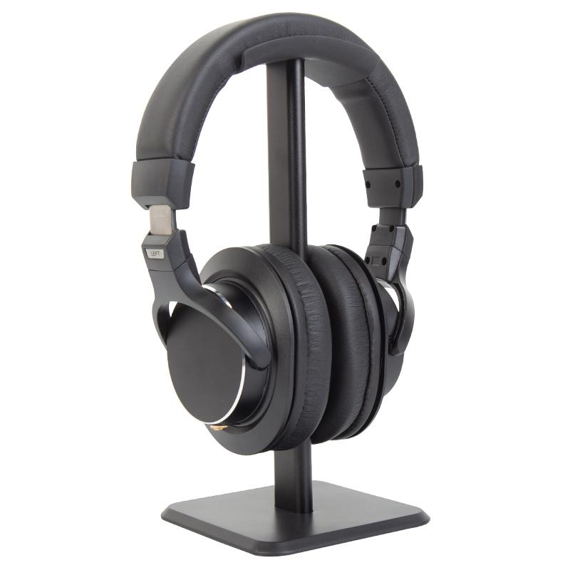 What Are the Best Studio Monitor Headphones for Professional Mixing and Tracking?